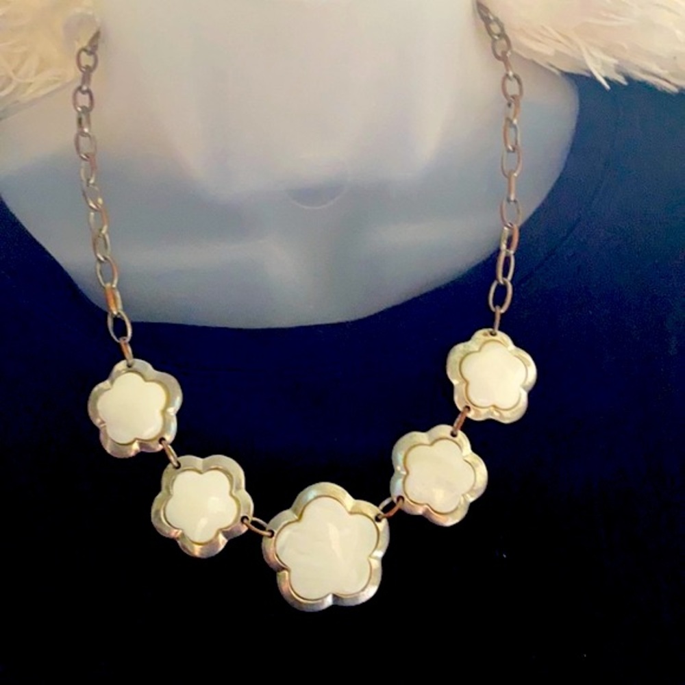 Handcrafted Mother of Pearl Floral Metal Necklace St. Maarten